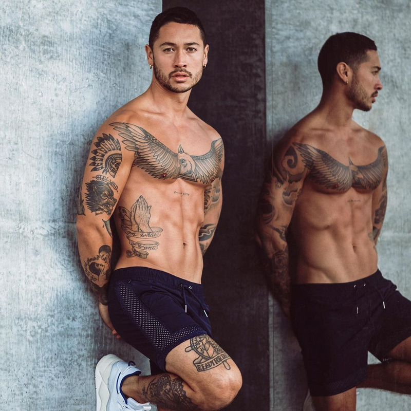 Nuevo verano stretch mesh beach fitness training de secado rápido sprint shorts hombres